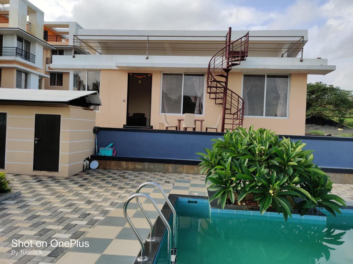Royal Meadows Igatpuri 2Bhk Poolside Villa Exterior photo
