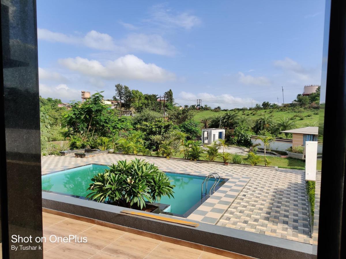Royal Meadows Igatpuri 2Bhk Poolside Villa Exterior photo
