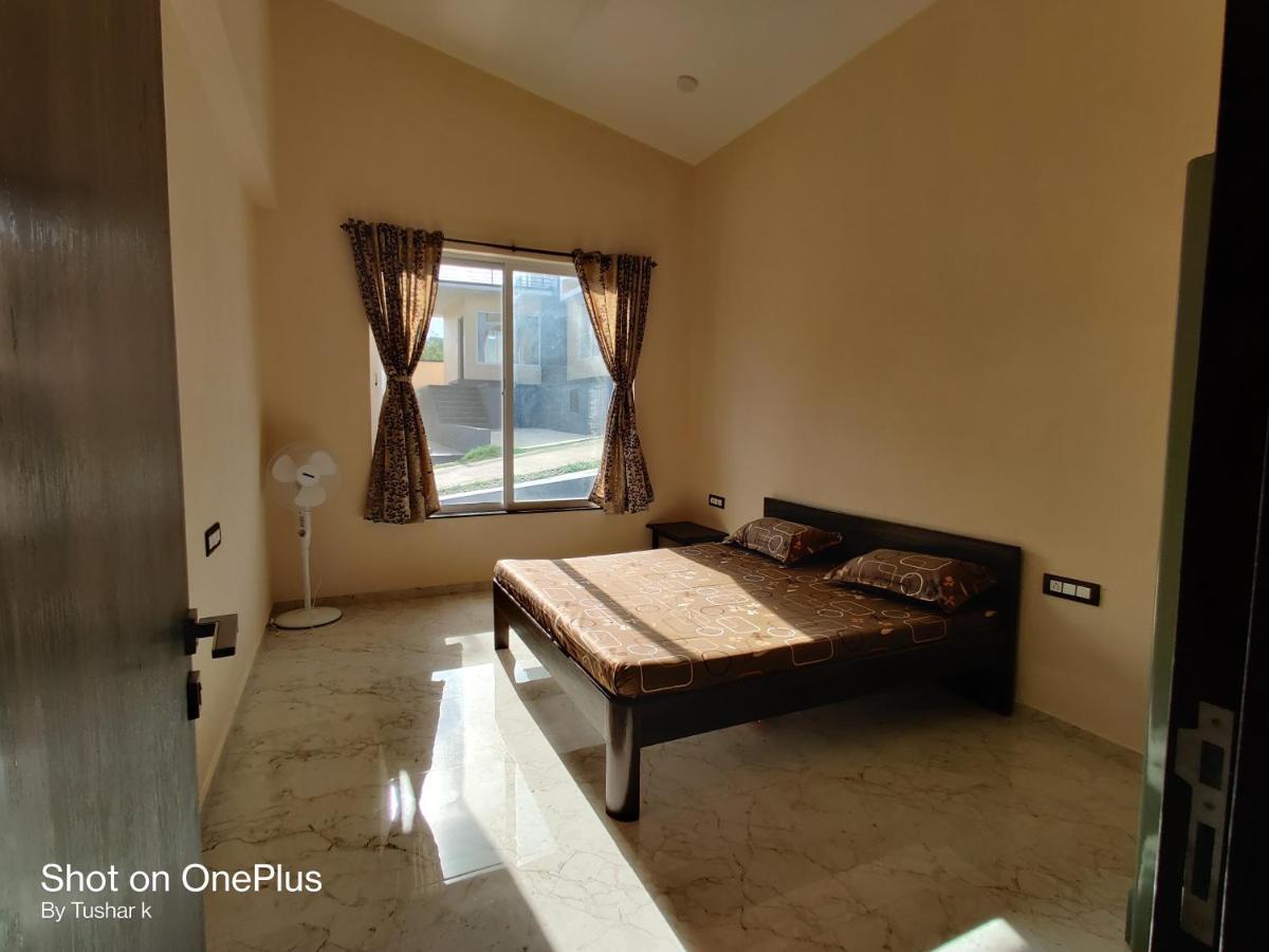 Royal Meadows Igatpuri 2Bhk Poolside Villa Exterior photo
